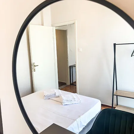 Thea Deluxe Loft Apartment