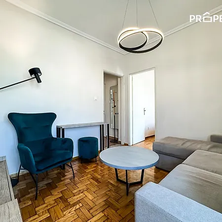 Thea Deluxe Loft Apartment